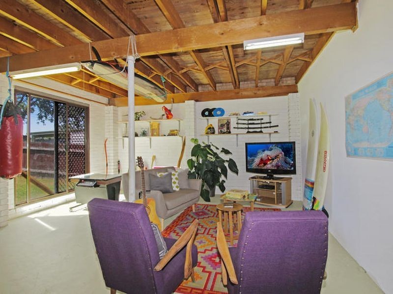 14 Lock Avenue, Springfield NSW 2250