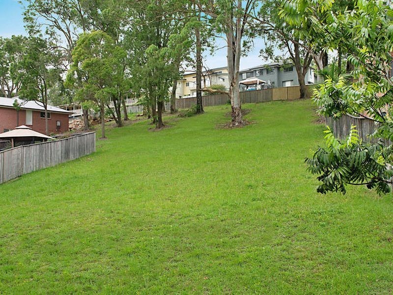 104 Chamberlain Road, Wyoming NSW 2250