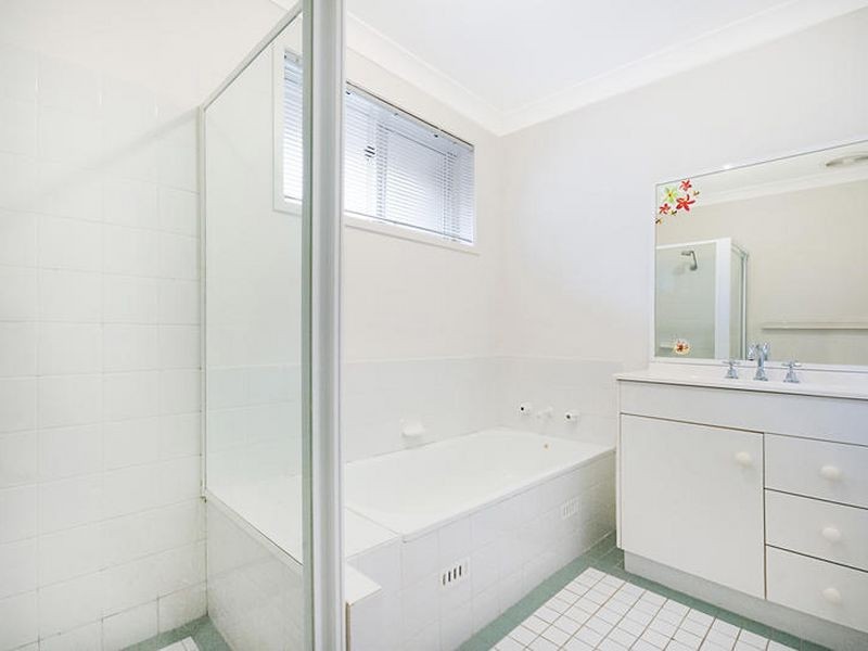 2/12 Kurrajong Close, Springfield NSW 2250