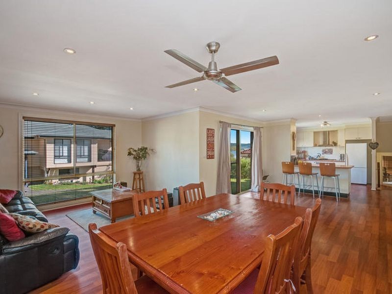 188 Avoca Drive, Green Point NSW 2251
