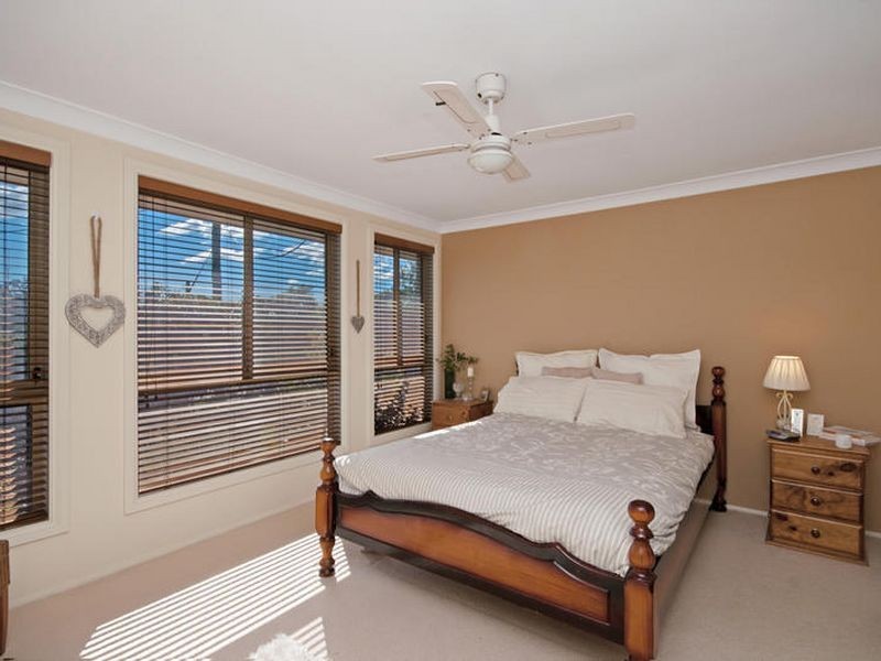 188 Avoca Drive, Green Point NSW 2251