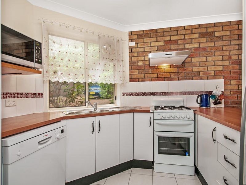4/51 Henry Parry Drive, Gosford NSW 2250