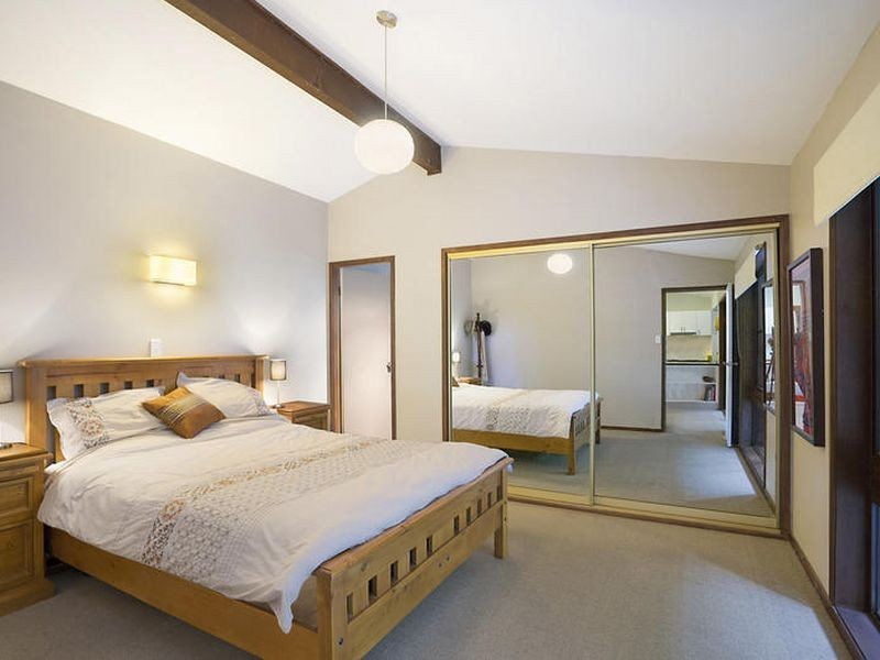 13 Woodview Road, Springfield NSW 2250