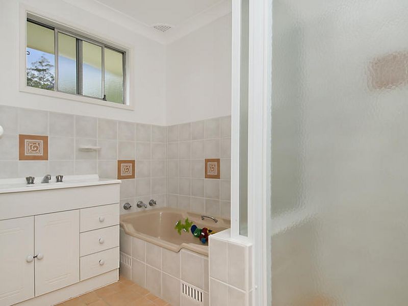 199 Henry Parry Drive, Gosford NSW 2250