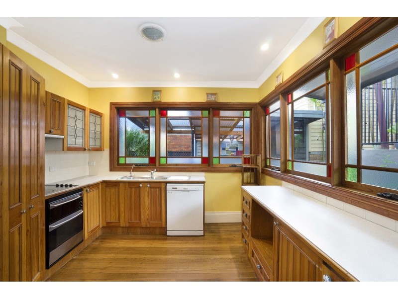 23 Maple Street, Wyoming NSW 2250