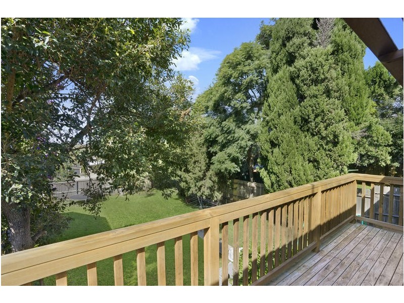 8 Warrina Street, Wamberal NSW 2260