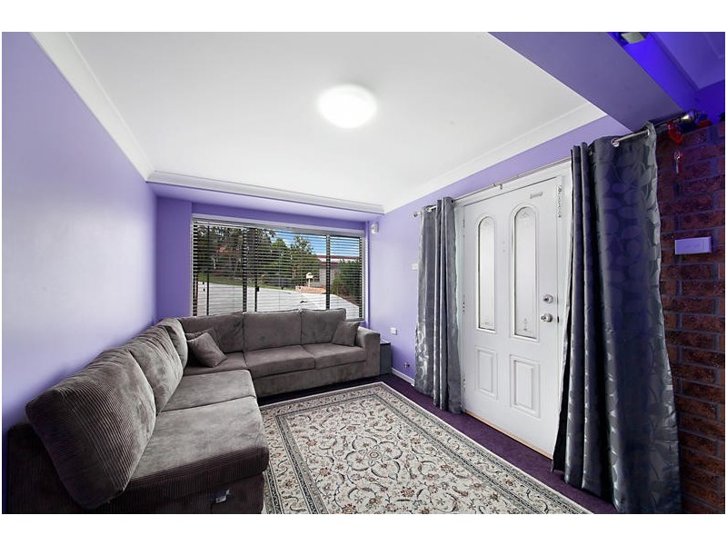 9 Barclay Close, Kariong NSW 2250