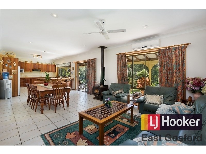 198 Fagans Road, Lisarow NSW 2250