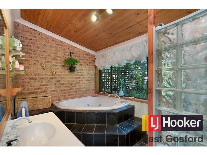 198 Fagans Road, Lisarow NSW 2250