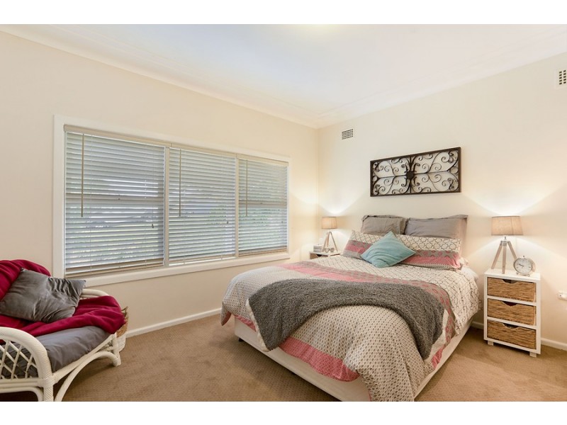 31 Dolly Avenue, Springfield NSW 2250