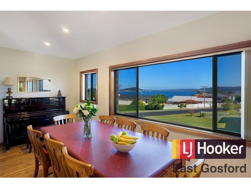 20 Caroline Street, East Gosford NSW 2250