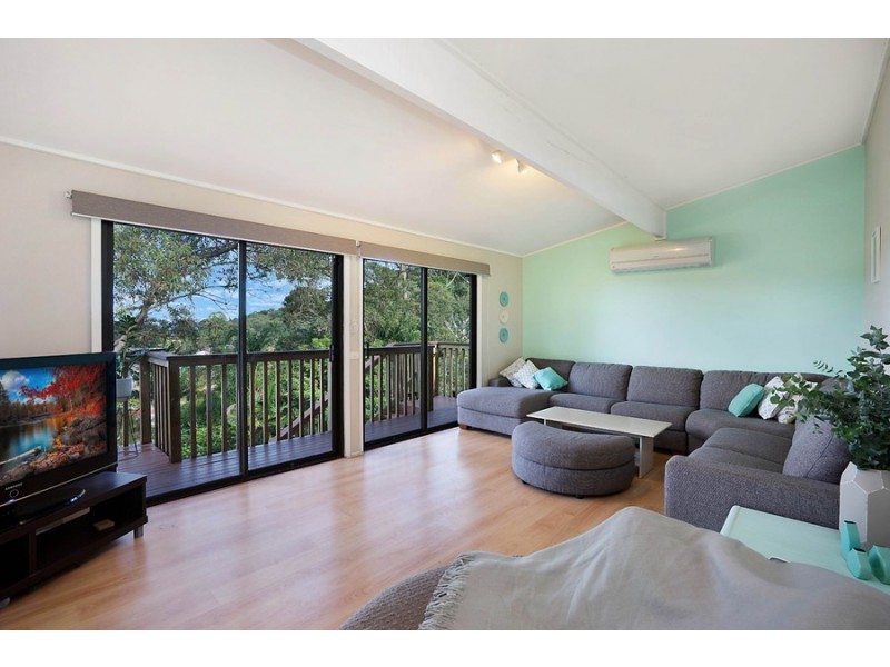 6 Margaret Rose Drive, East Gosford NSW 2250