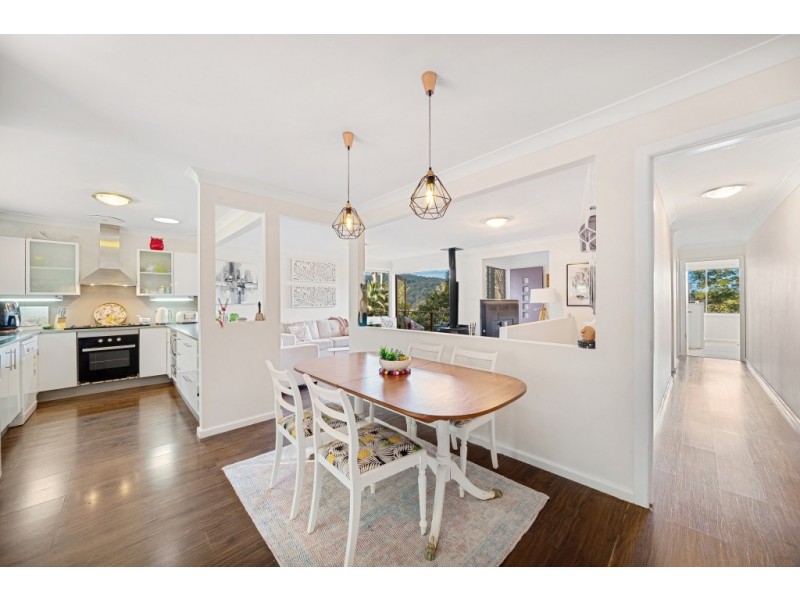 16 Alison Road, Springfield NSW 2250