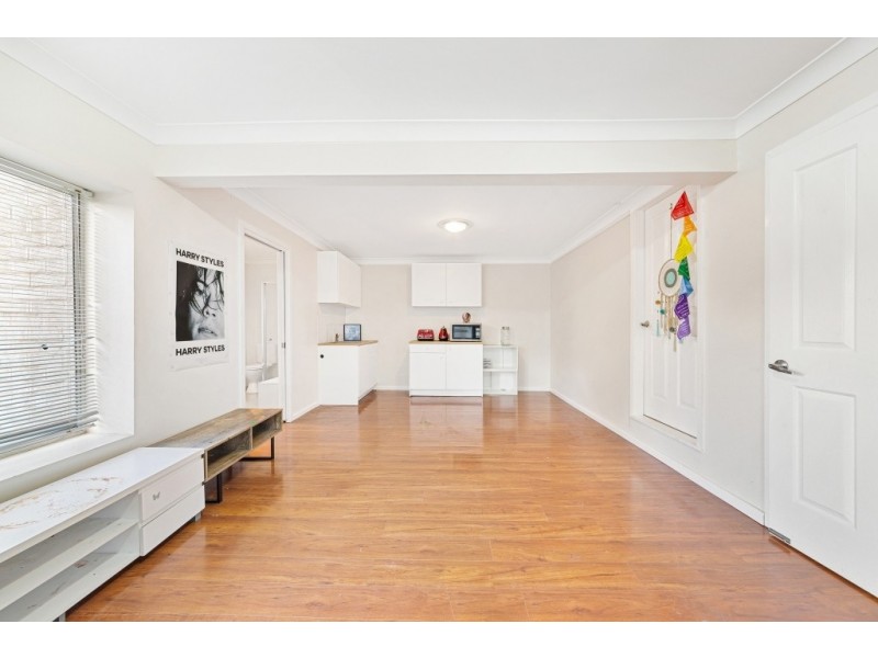 16 Alison Road, Springfield NSW 2250