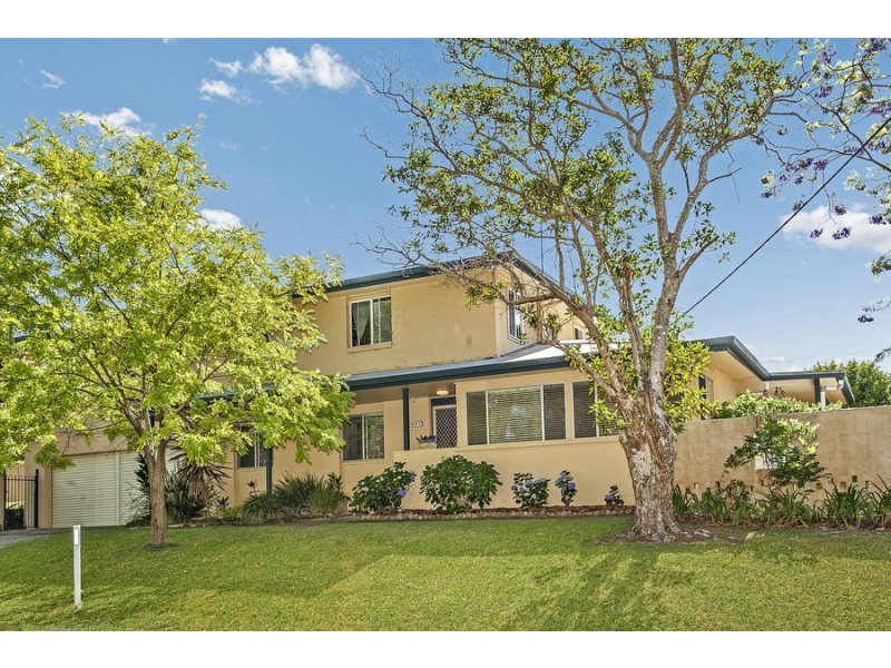 1/2 Lakewood Avenue, Green Point NSW 2251