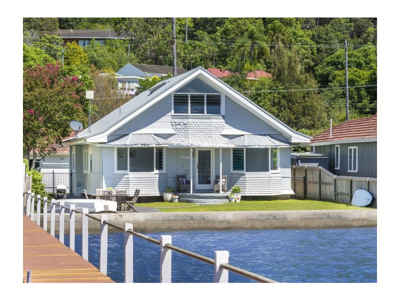 82 Brisbane Water Drive, Koolewong NSW 2256