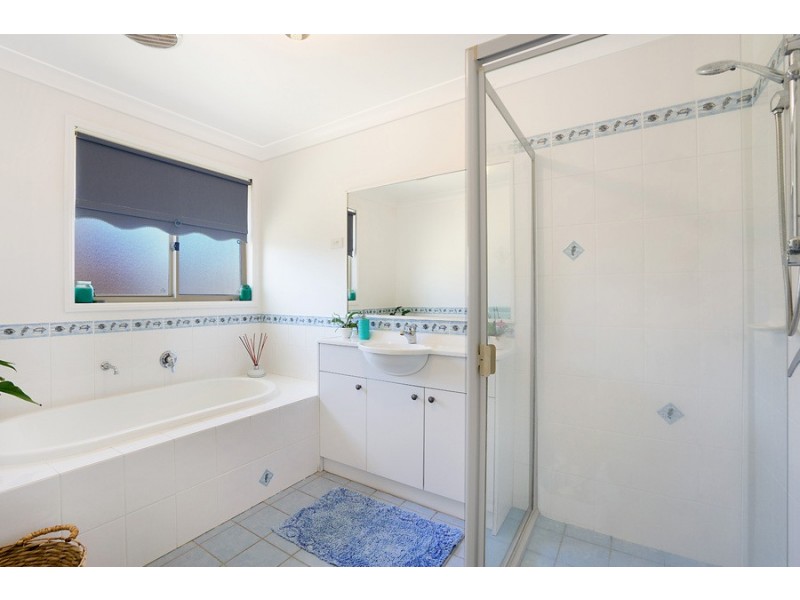 24 Meadow Road, Springfield NSW 2250