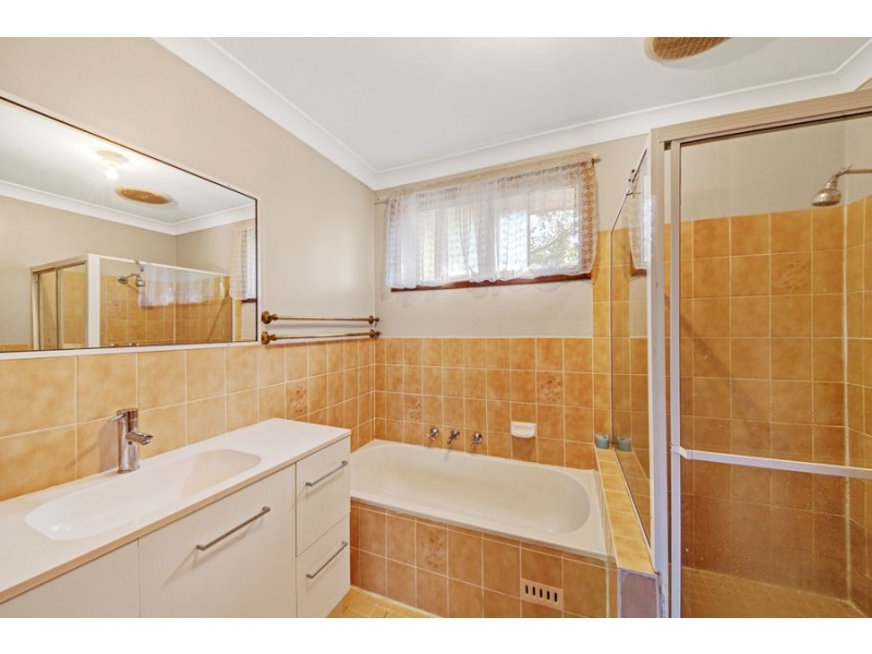 52 Balfour Close, Springfield NSW 2250