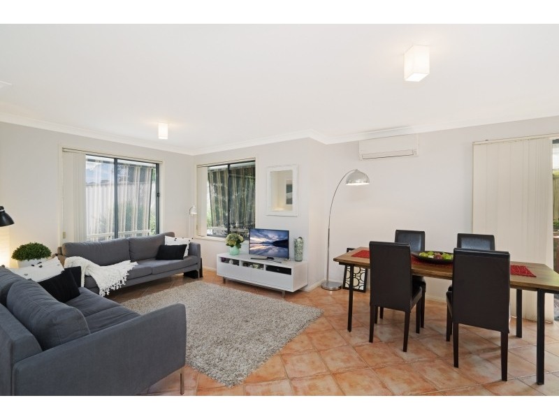 1/37 Wells Street, East Gosford NSW 2250