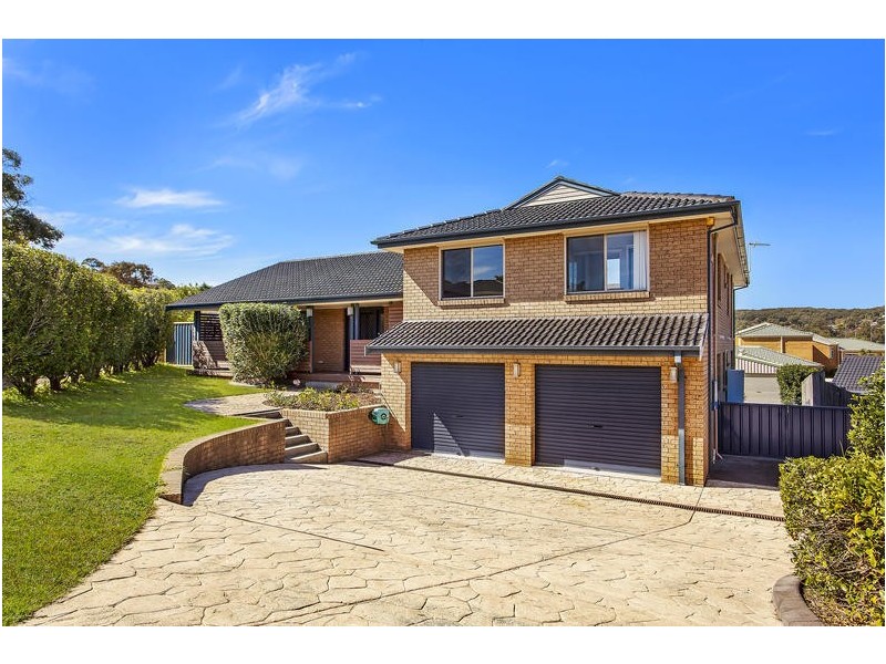 25 Walch Avenue, Bateau Bay NSW 2261