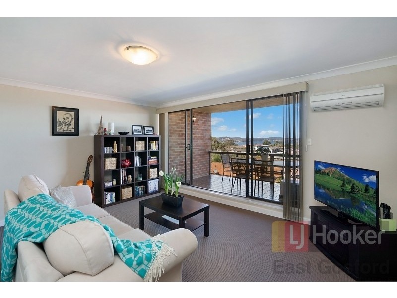 3/3 Joseph Lloyd Close, Gosford NSW 2250