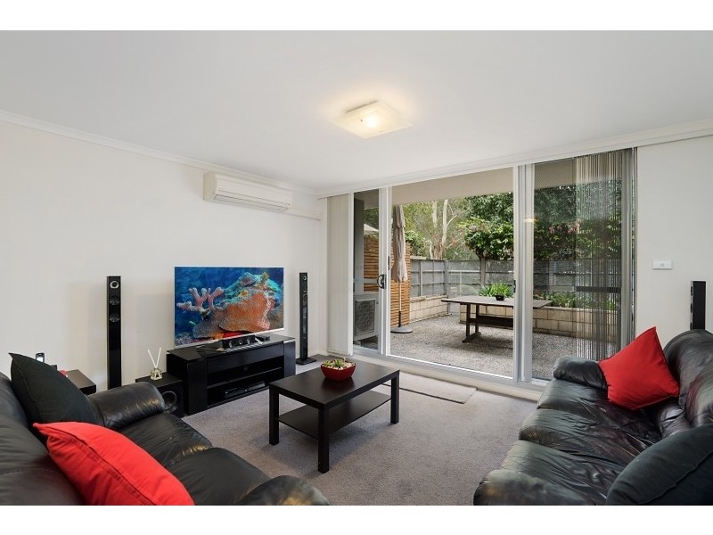 31/80 John Whiteway Drive, Gosford NSW 2250