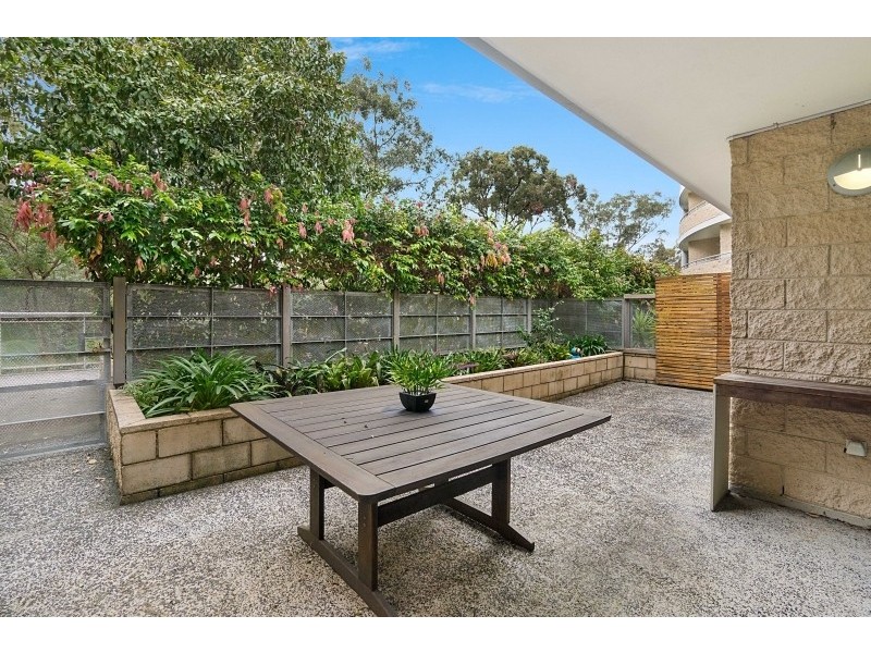 31/80 John Whiteway Drive, Gosford NSW 2250