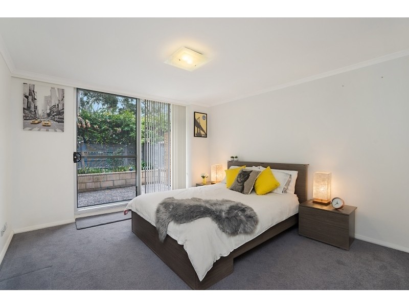 31/80 John Whiteway Drive, Gosford NSW 2250