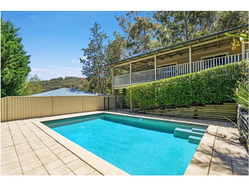 5 Emma James Street, Springfield NSW 2250