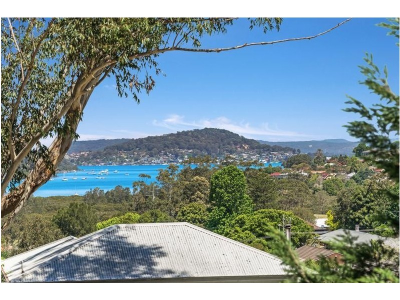 5 Emma James Street, Springfield NSW 2250