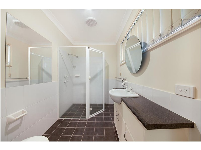 1/4 Lushington Street, East Gosford NSW 2250