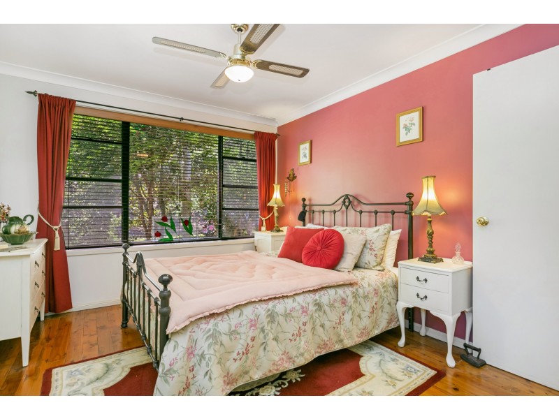 9 Marangani Avenue, North Gosford NSW 2250