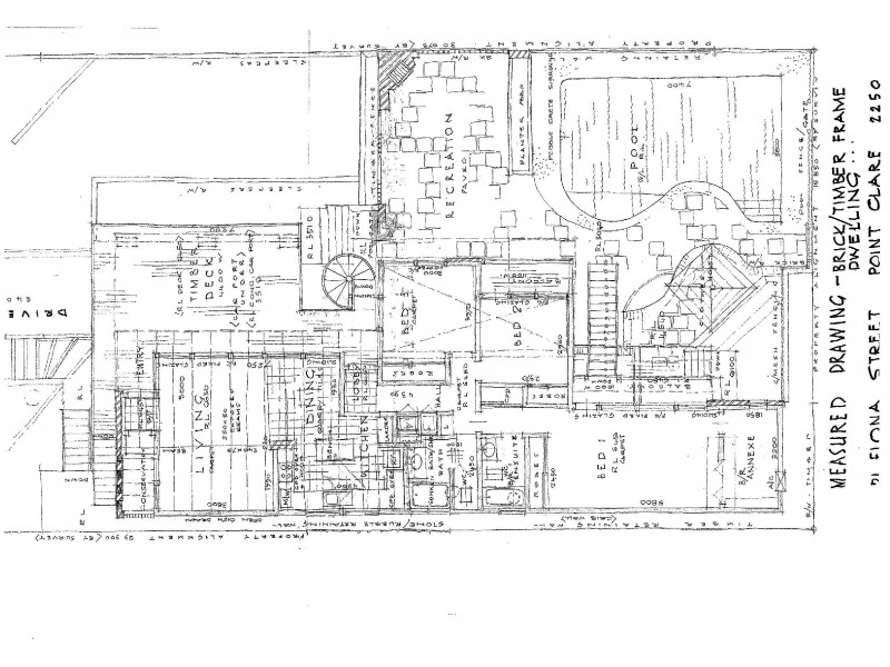 21 Fiona Street, Point Clare NSW 2250 Floorplan