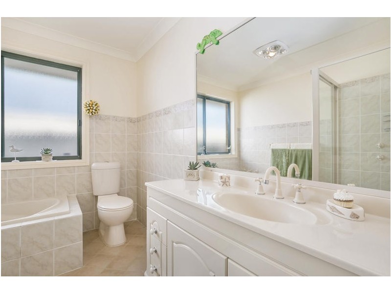 3/2 White Street, East Gosford NSW 2250