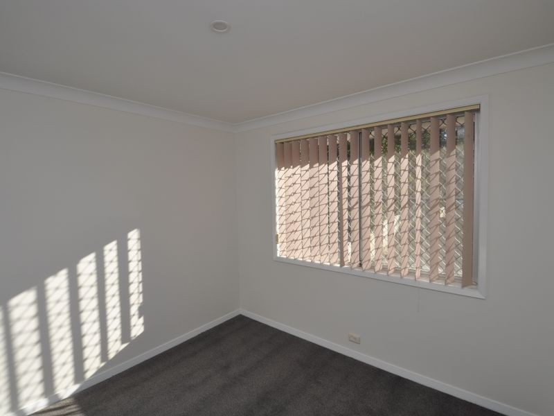 16 Small Street, Wyoming NSW 2250