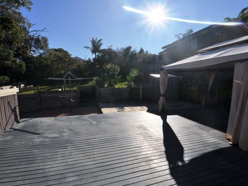 16 Small Street, Wyoming NSW 2250