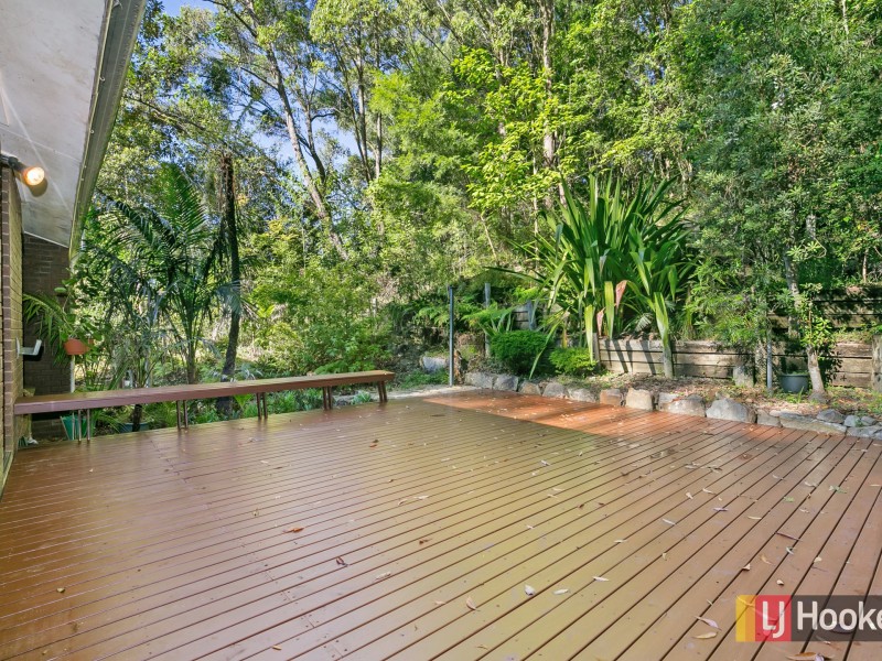 11 Woodview Road, Springfield NSW 2250
