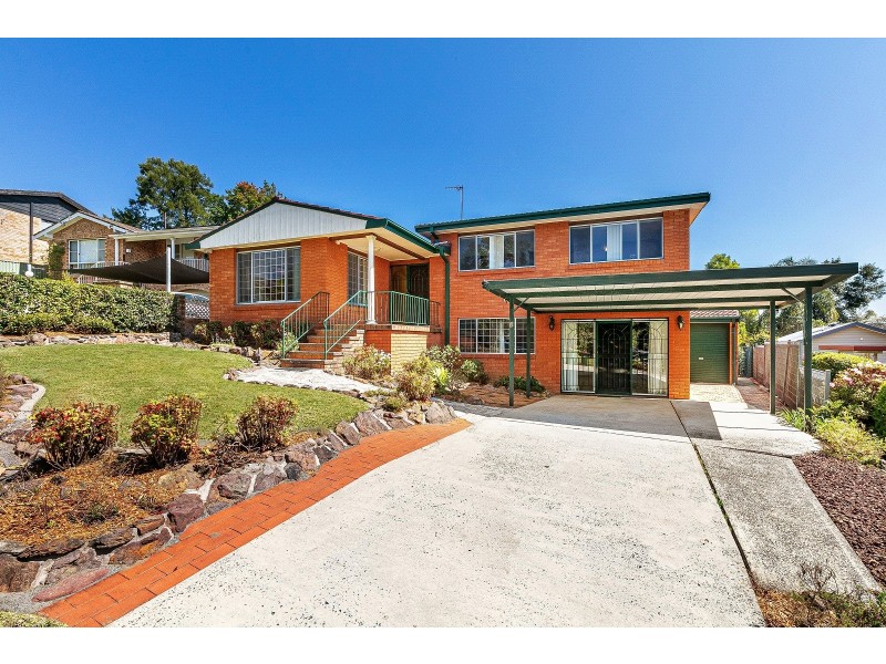 9 Craigend Street, Wyoming NSW 2250