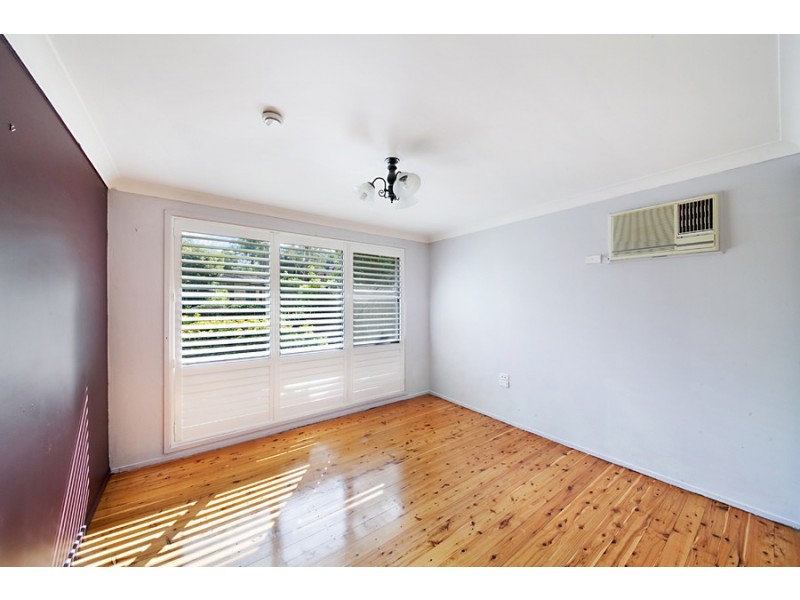 8 Elkhorn Close, Wyoming NSW 2250