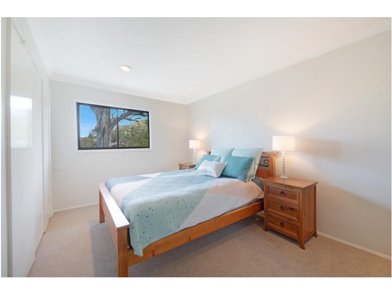 32 Mangrove Road, Narara NSW 2250