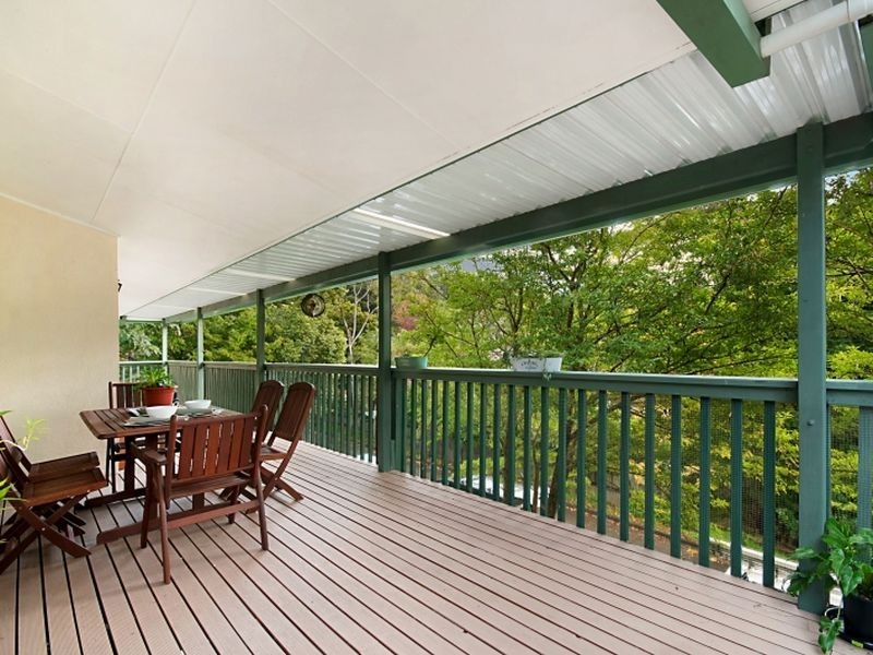 84 Blackbutt Street, Wyoming NSW 2250