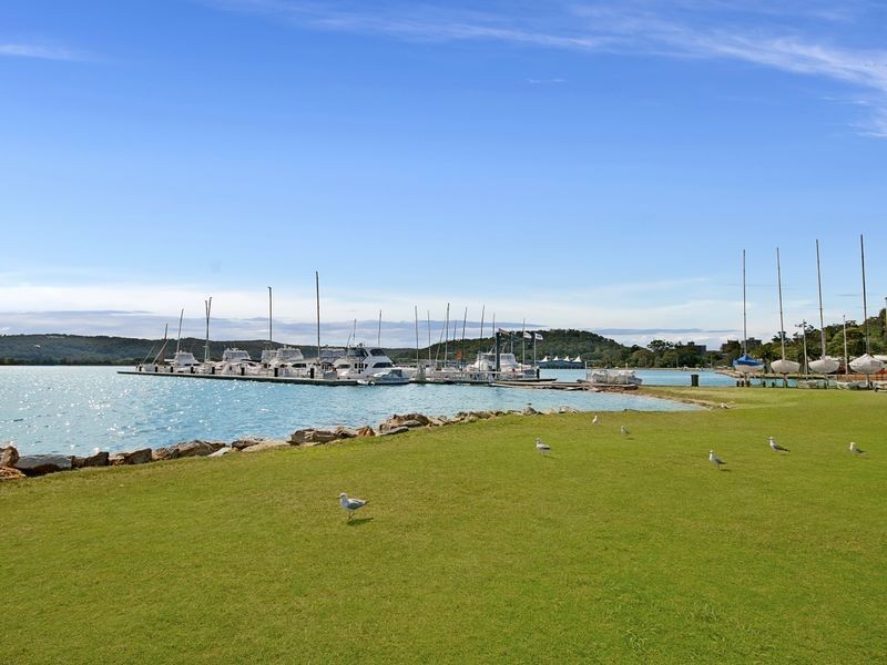 12 Donnison Street West, West Gosford NSW 2250