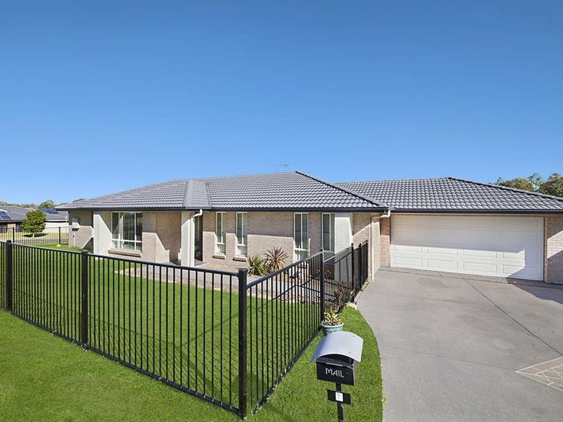 1 Hulda Road, Wadalba NSW 2259