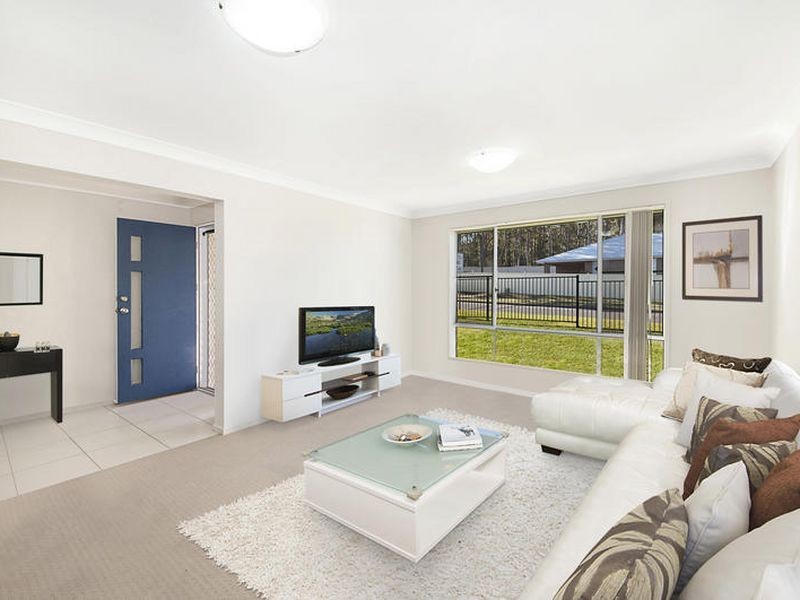 1 Hulda Road, Wadalba NSW 2259