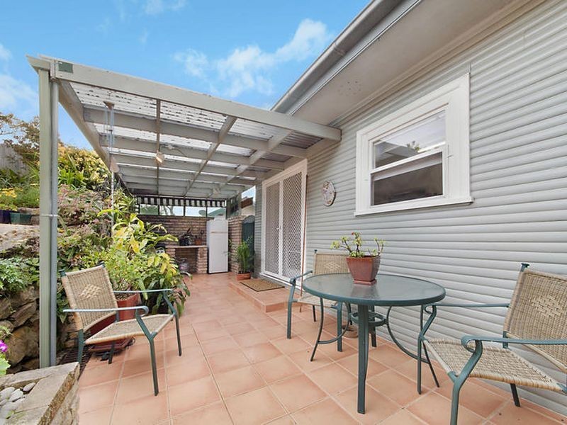 29 White Street, East Gosford NSW 2250