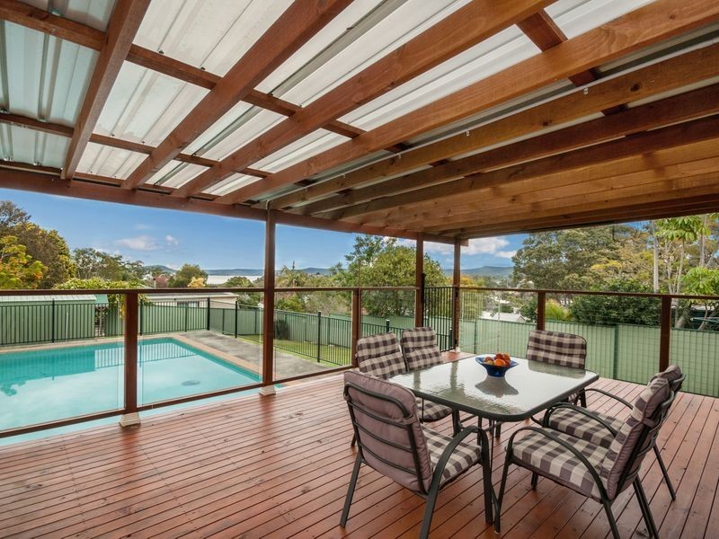 153 Wells Street, Springfield NSW 2250