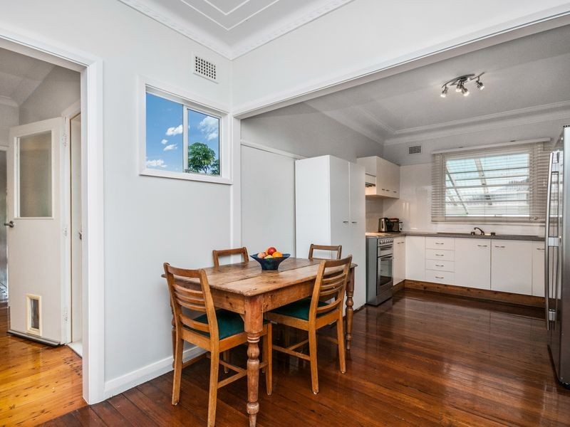 153 Wells Street, Springfield NSW 2250