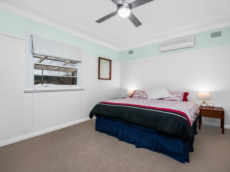 153 Wells Street, Springfield NSW 2250