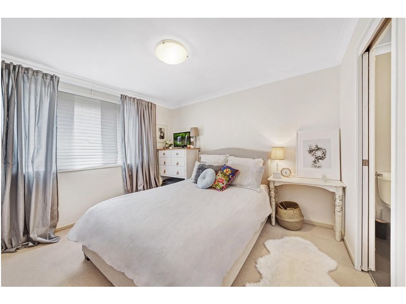 5/164 Albany Street, Point Frederick NSW 2250