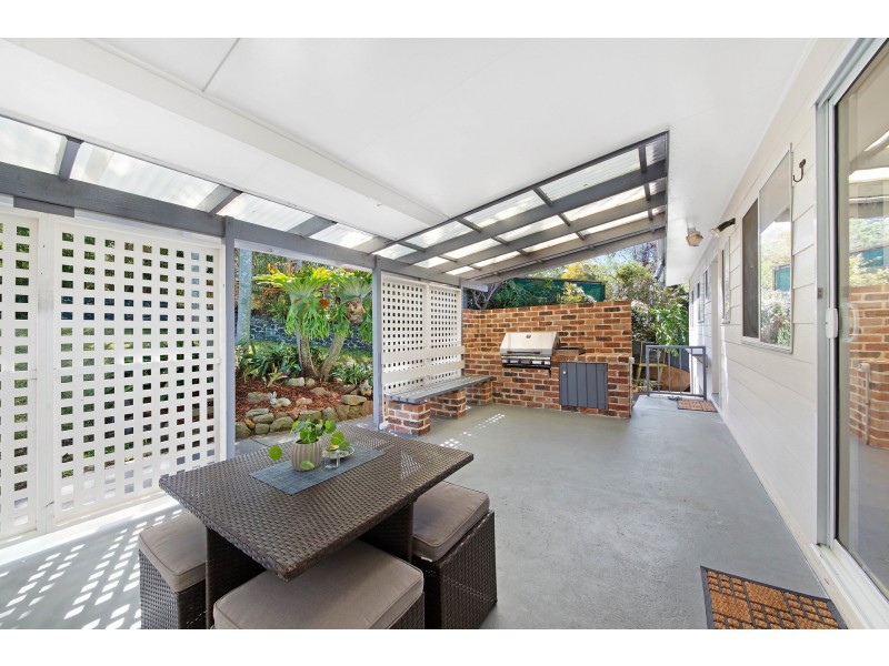 1 Bay View Avenue, East Gosford NSW 2250